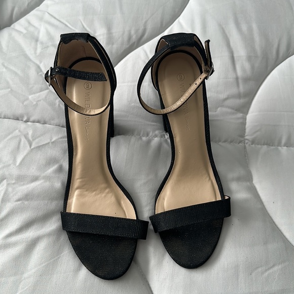 Black Sparkly Heels - size 9 - Picture 8 of 9